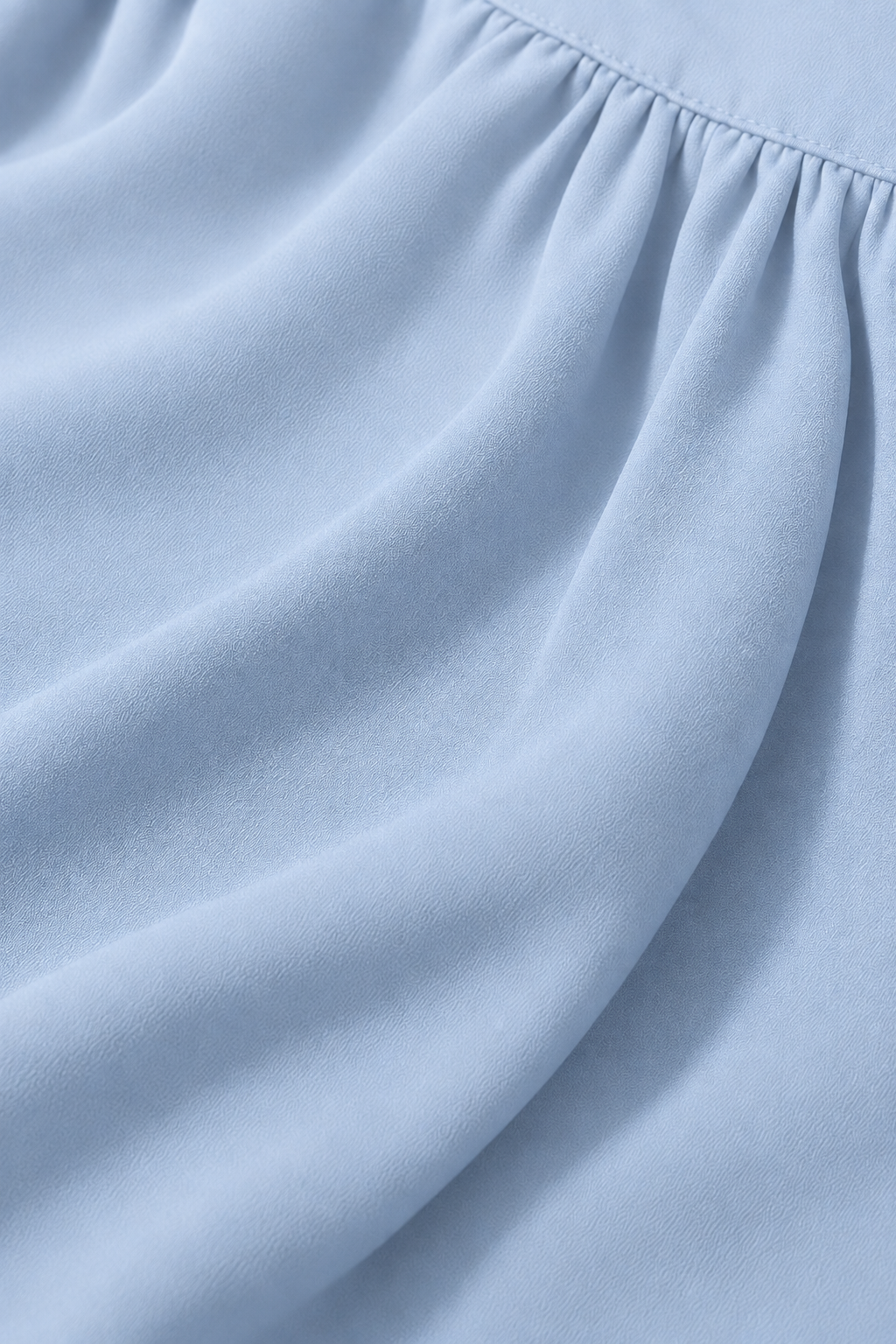 The Gathered Viscose Shirt in Air Blue