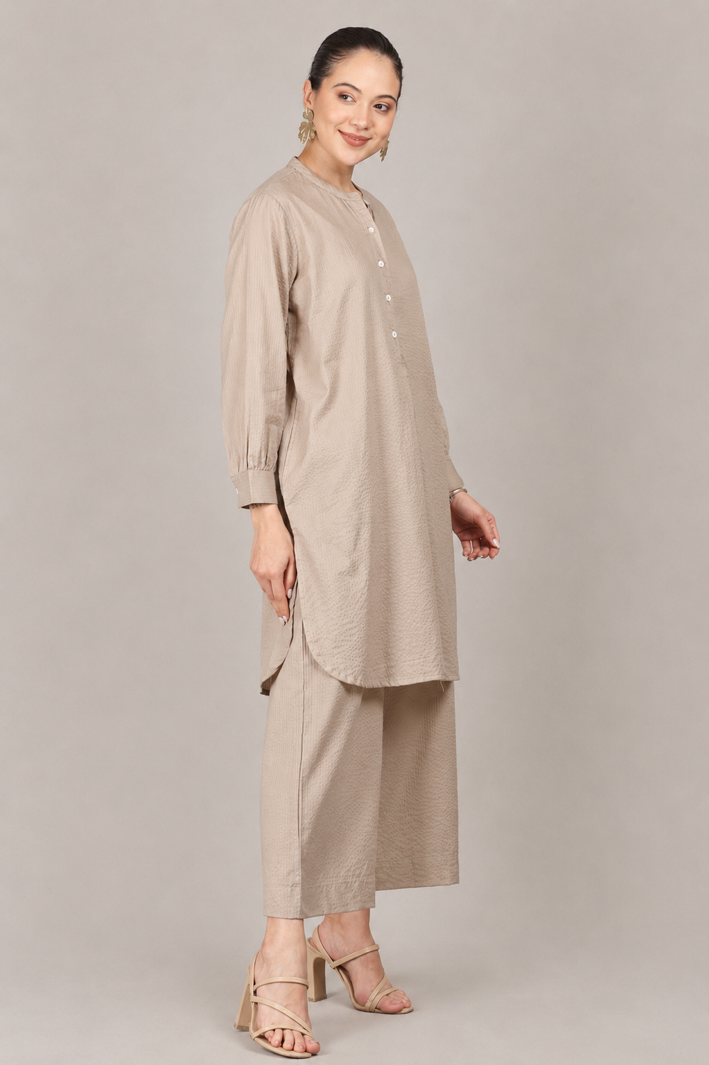 Silver Cloud Beige Seersucker Cotton A-Line Kurta Pant Co-Ord Set