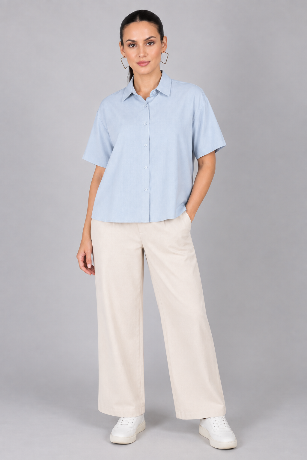 The Boxy Short Sleeve Viscose Shirt in Air Blue
