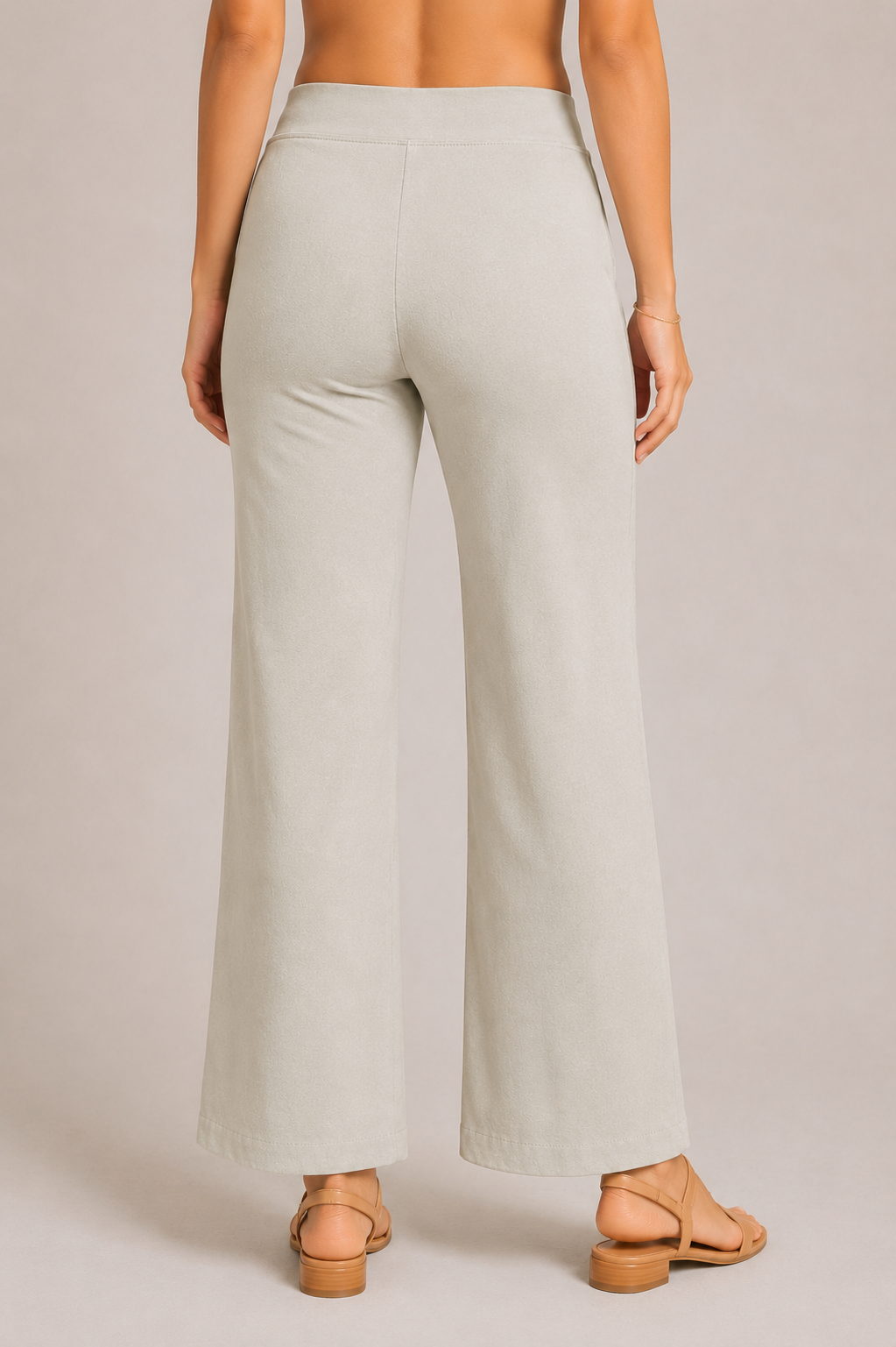 The Easy Pant in Silver Green