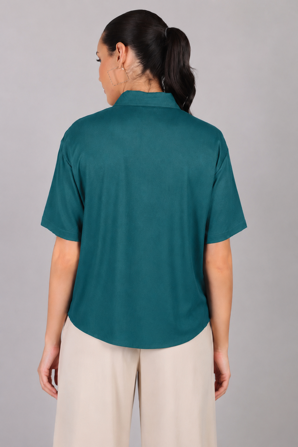 The Boxy Short Sleeve Viscose Shirt in Deep Teal