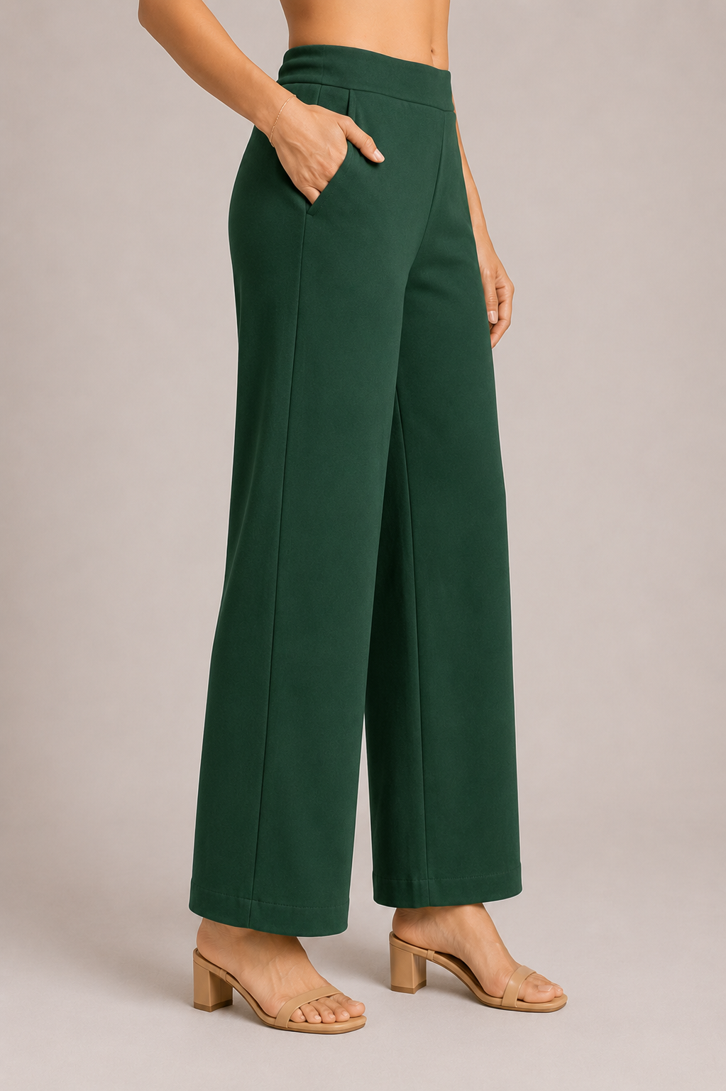 The Easy Pant in Hunter Green