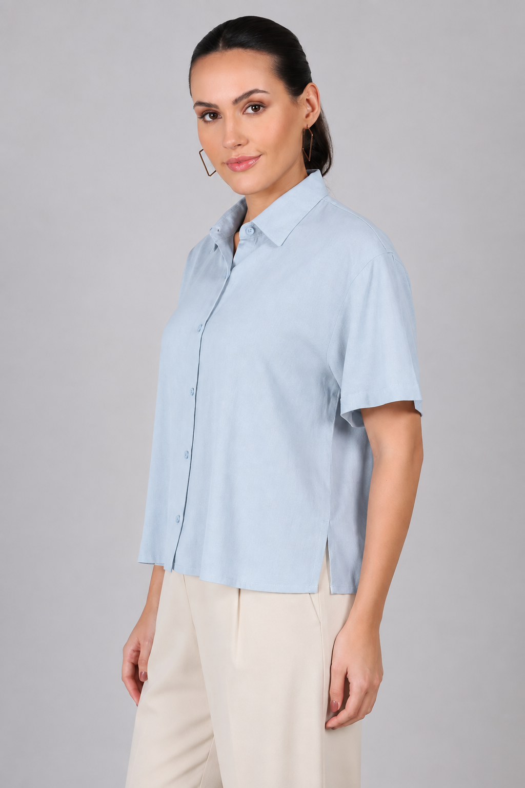The Boxy Short Sleeve Viscose Shirt in Air Blue