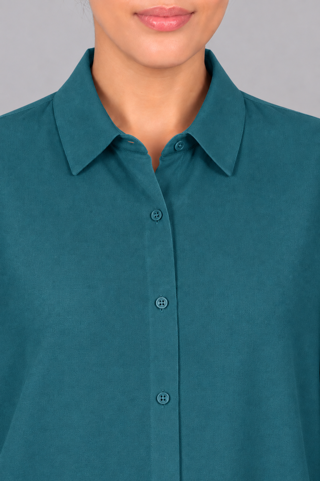 The Boxy Short Sleeve Viscose Shirt in Deep Teal