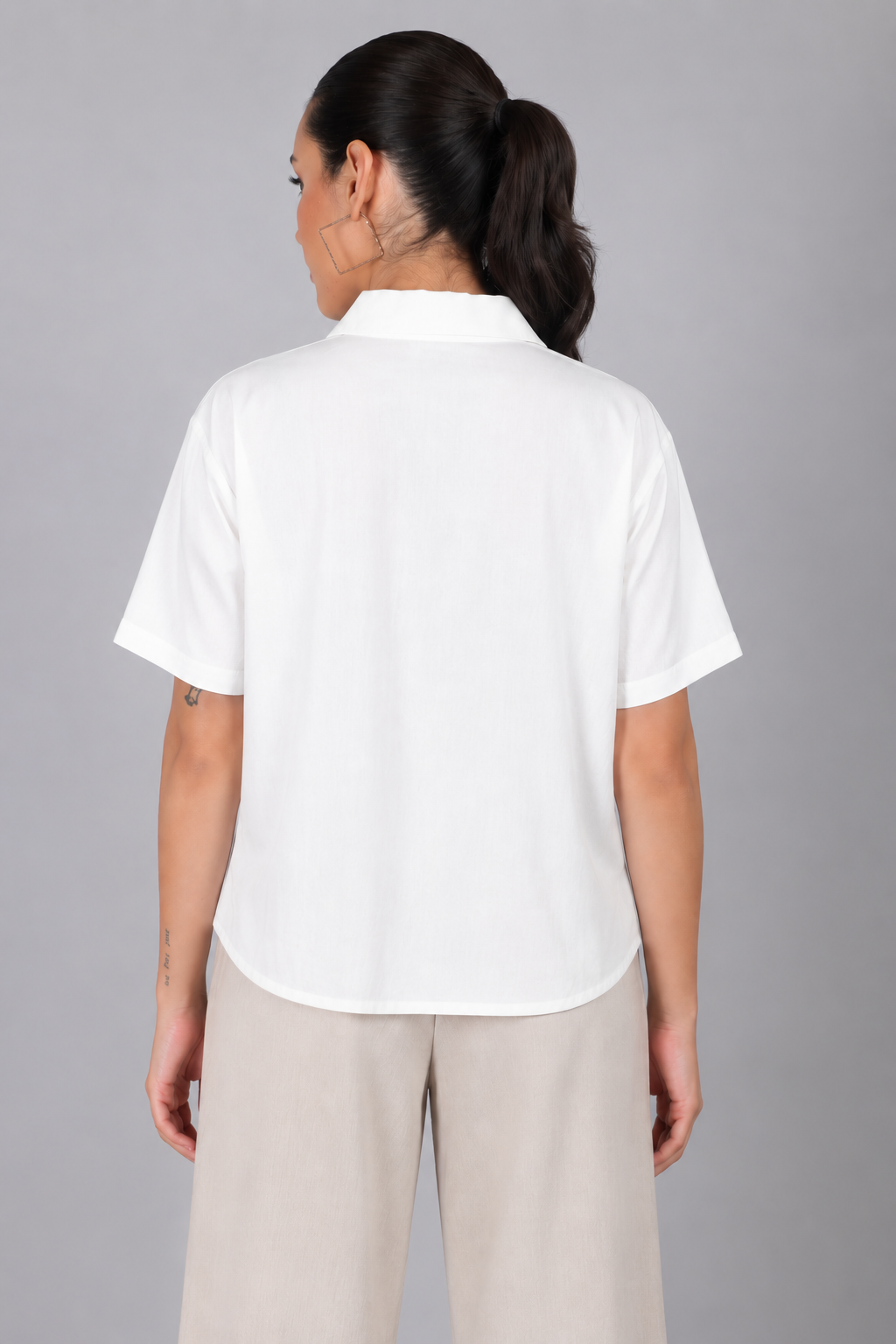 The Boxy Short Sleeve Viscose Shirt in Cloud White